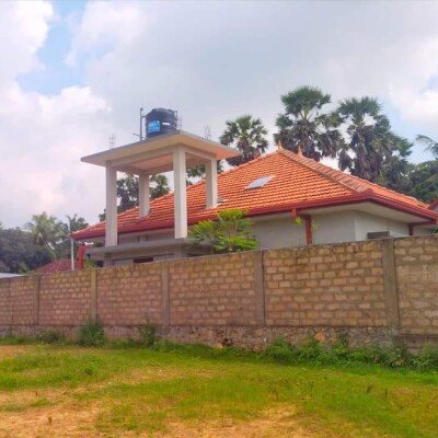 1.5 பரப்பு , 1.75 பரப்பு 2 பரப்பு  சதுரக்காணிகள் விற்பனைக்கு உண்டு