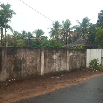 In Nallur area of Jaffna [ 1. 1/2] West Gate Terrace House for Sale in Parappu Kari