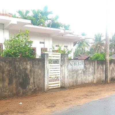 In Nallur area of Jaffna [ 1. 1/2] West Gate Terrace House for Sale in Parappu Kari