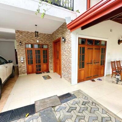 Ultra Luxury 3 storey house near Gampaha Udupila with all amenities built on 30 perches plot