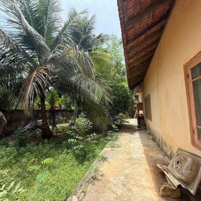 அச்சுவேலி Town இல் 4.5 பரப்பு காணி வீடு விற்பனைக்கு-9