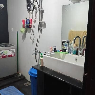 Well Maintained Semi Furnished House for Sale in Enderamulla, Wattala-9