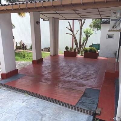 Well Maintained Semi Furnished House for Sale in Enderamulla, Wattala-2