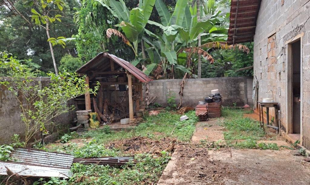 10 perches house for sale in Ganegoda area near 500 meters to Mirigama tree junction.-7
