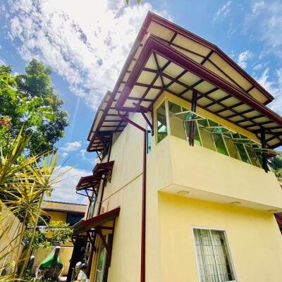 3 Storey Luxury House for Sale in Moragahahena-3