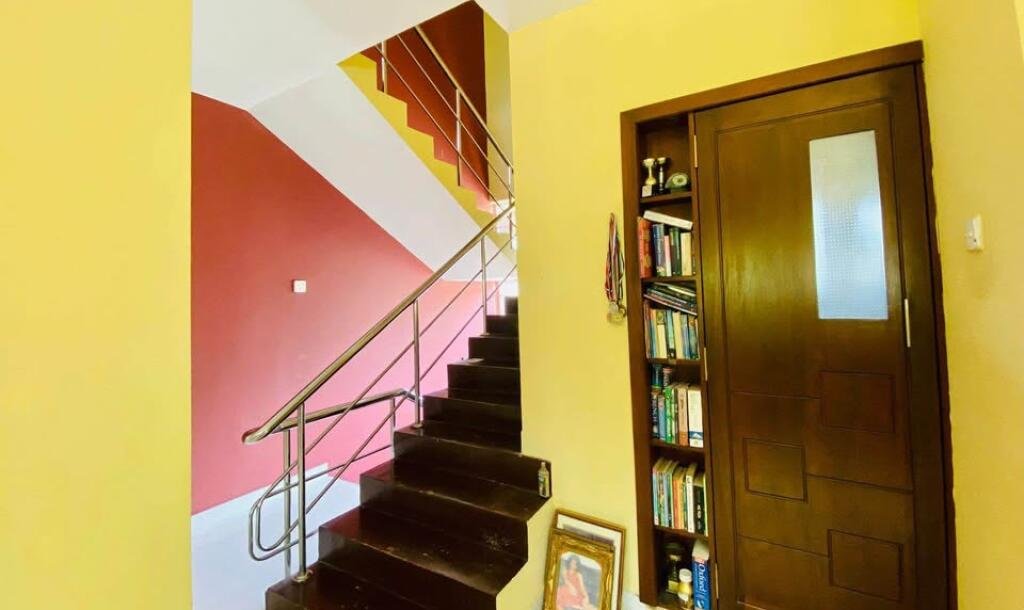 3 Storey Luxury House for Sale in Moragahahena-4