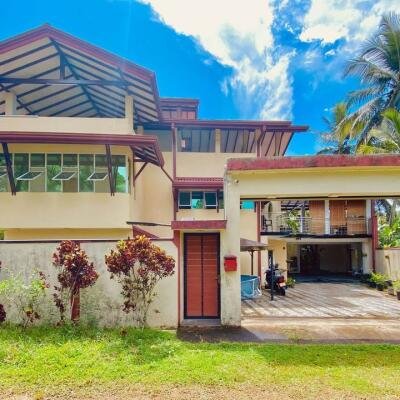 3 Storey Luxury House for Sale in Moragahahena-2