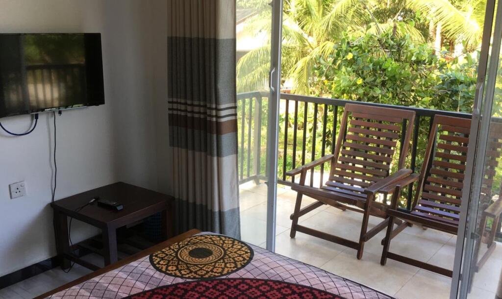 Running Villa for sale...AHANGAMA-3