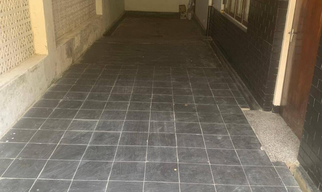 LAND WITH OLD HOUSE FOR SALE IN NUGEGODA(kohuwala)-11