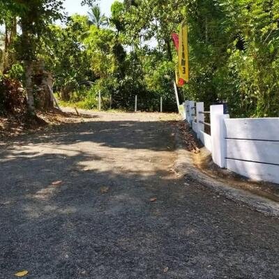 5 valuable plots near Kadawatha Wabada road for sale immediately.-5