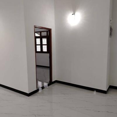 10 PERCH  3 BEDROOMS BRAND NEW HOUSE SALE IN PILIYANDALA KESBEWA-9