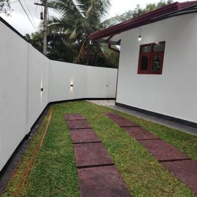 10 PERCH  3 BEDROOMS BRAND NEW HOUSE SALE IN PILIYANDALA KESBEWA-6