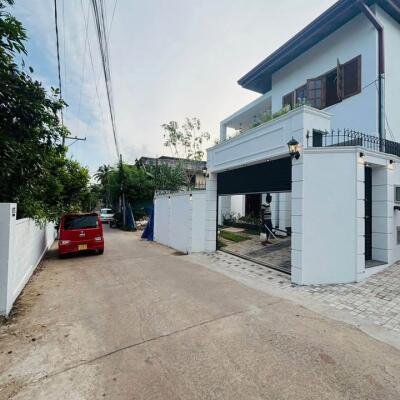 House for Sale - Pepiliyana