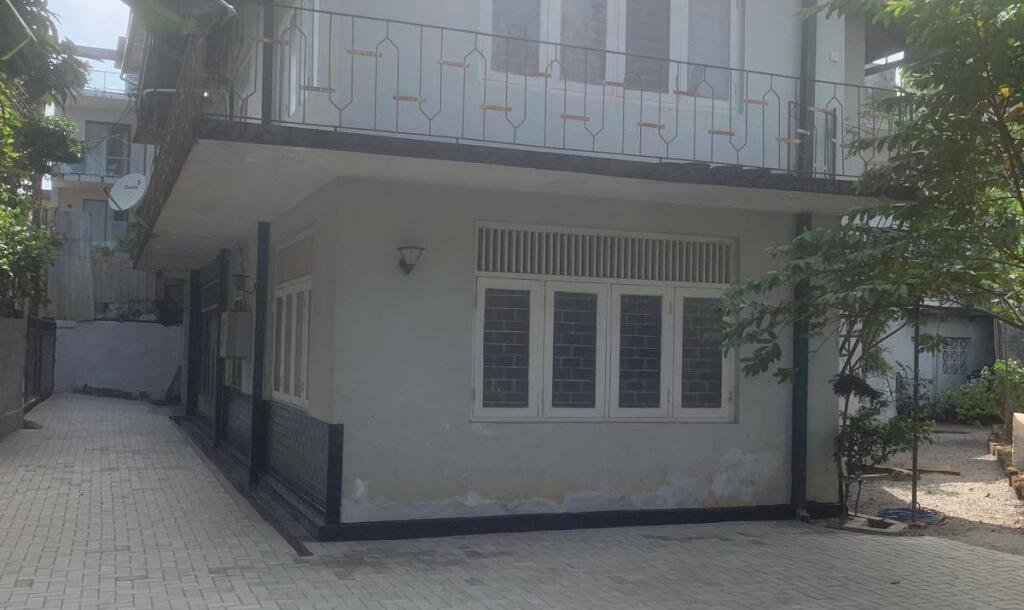 LAND WITH OLD HOUSE FOR SALE IN NUGEGODA(kohuwala)-1