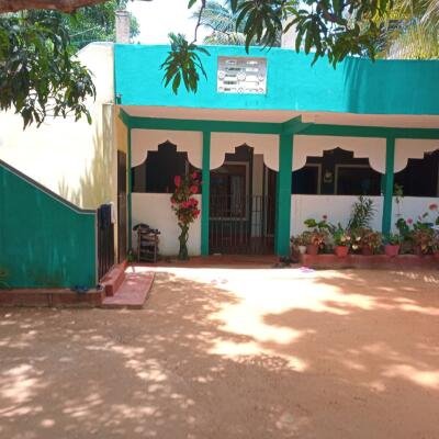 Vavuniya Dhonikal area with round wall 3.3 Spacious Firm House for Sale.