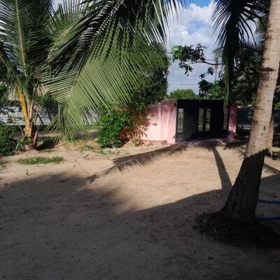 4 பரப்பு காணி மற்றும் வீடு விற்பனைக்கு உண்டு இடம்:கிளிநொச்சி-4