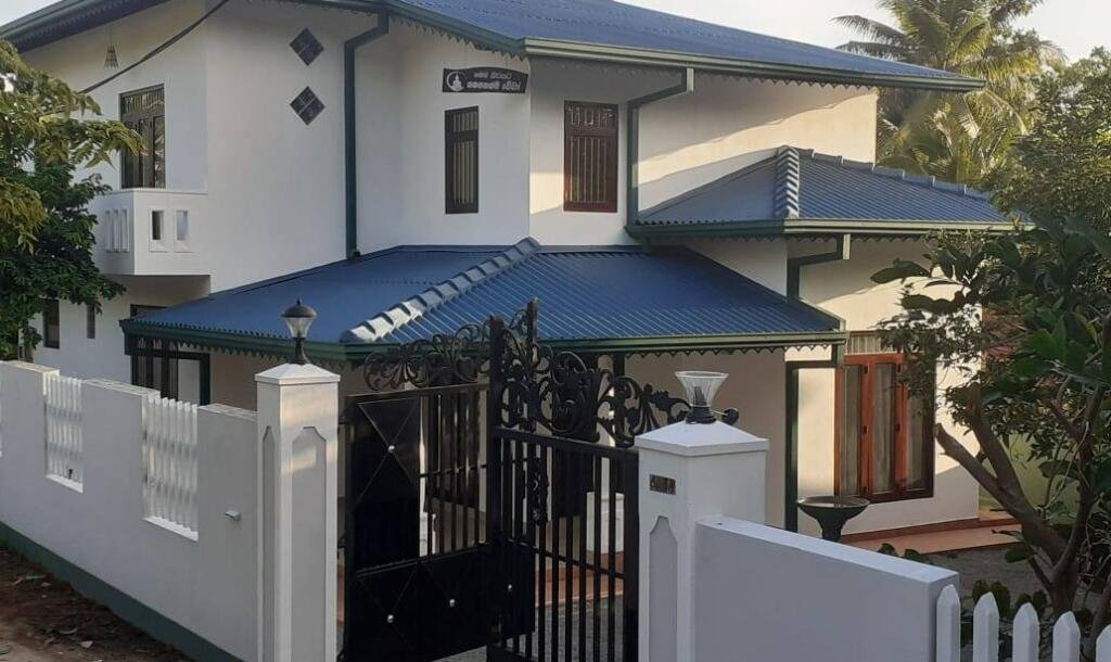 18 perches house for sale in Estate town near Ambalangoda town-1