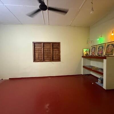 urumpirai ஊரெழுவில் 3 பரப்பு காணியில் அமைந்த வீடு 🏡விற்பனைக்கு-6