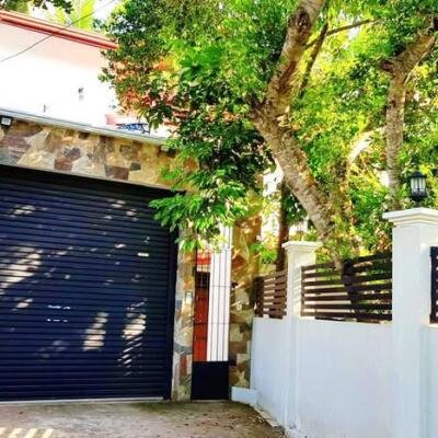 Super three storey house with 30 perches for sale, Gampaha Delgoda, Udupila