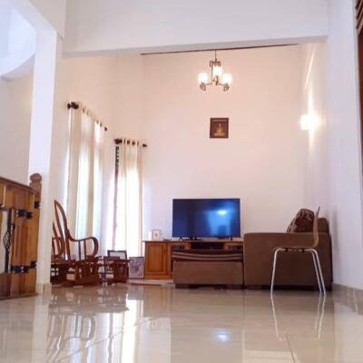 Super three storey house with 30 perches for sale, Gampaha Delgoda, Udupila-5