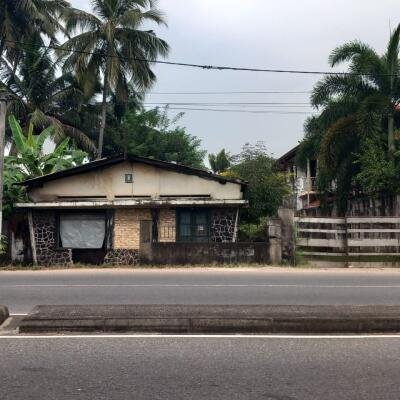 Colombo-Migamu main road, Dadugama-Ja Ela, 15 perches land suitable for a business.