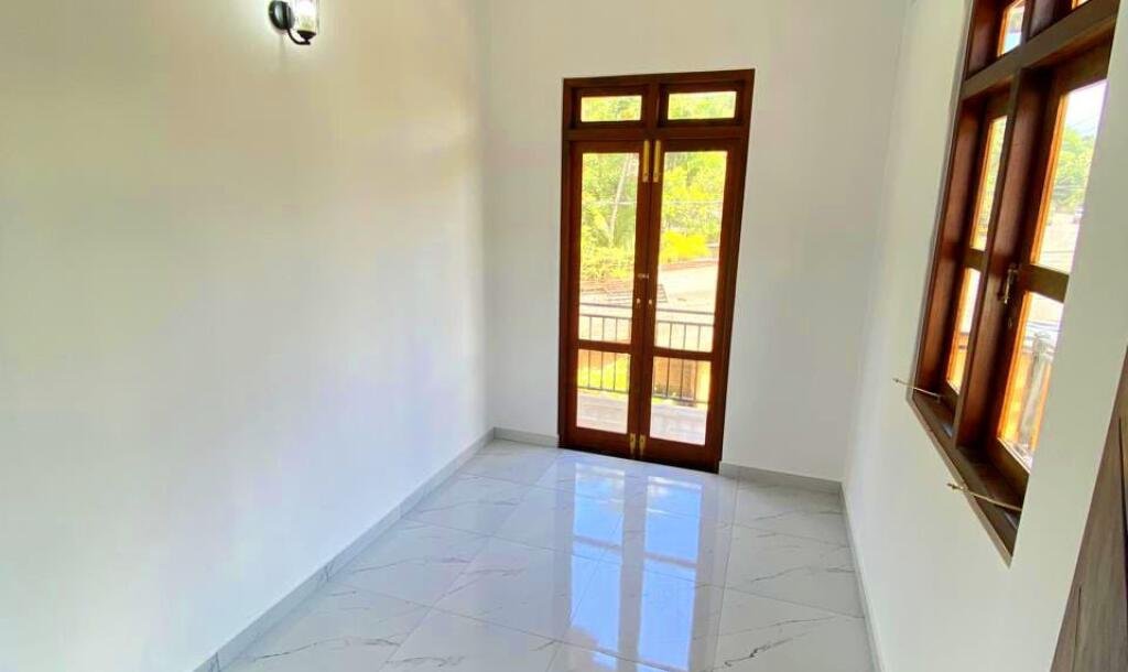 Brand New Two-Storey House for Sale – Korathota, Kaduwela Road, Athurugiriya (Laksha 355)-17