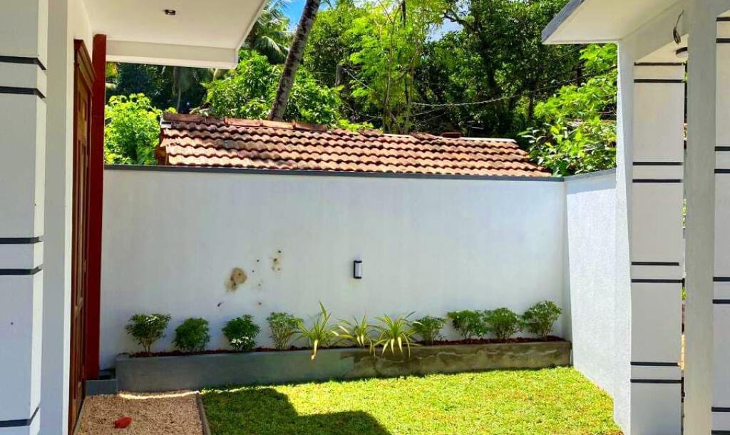 Brand New Two-Storey House for Sale – Korathota, Kaduwela Road, Athurugiriya (Laksha 355)-19