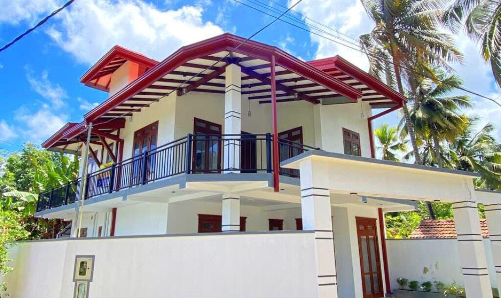 Brand New Two-Storey House for Sale – Korathota, Kaduwela Road, Athurugiriya (Laksha 355)-1