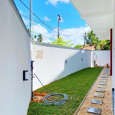 Brand New Two-Storey House for Sale – Korathota, Kaduwela Road, Athurugiriya (Laksha 355)