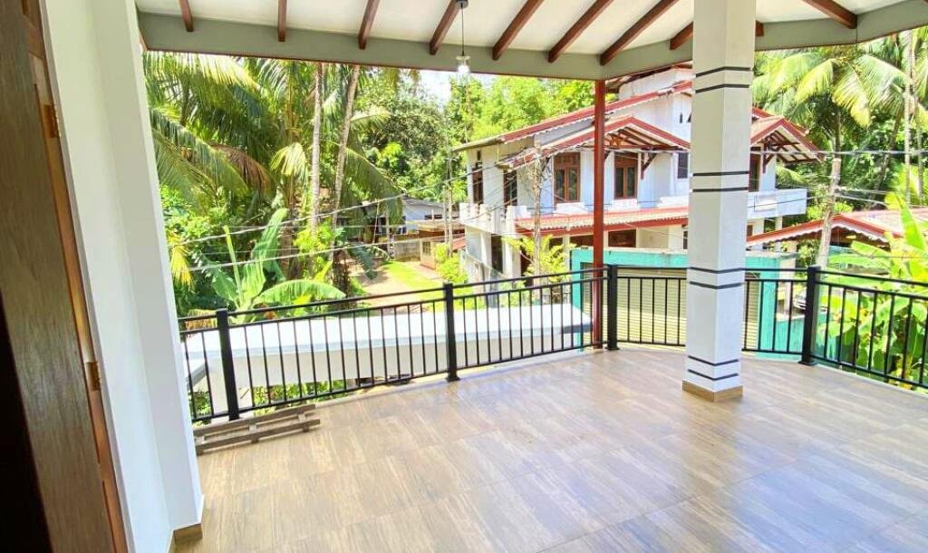Brand New Two-Storey House for Sale – Korathota, Kaduwela Road, Athurugiriya (Laksha 355)-4