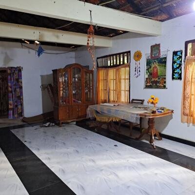 10 perches house for sale in Ganegoda area near 500 meters to Mirigama tree junction.