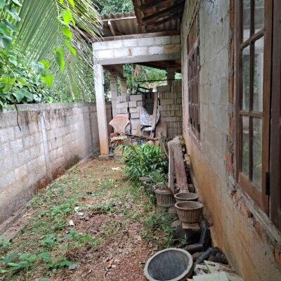 10 perches house for sale in Ganegoda area near 500 meters to Mirigama tree junction.