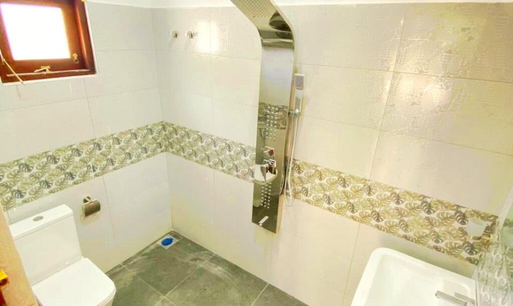 Brand New Two-Storey House for Sale – Korathota, Kaduwela Road, Athurugiriya (Laksha 355)-11
