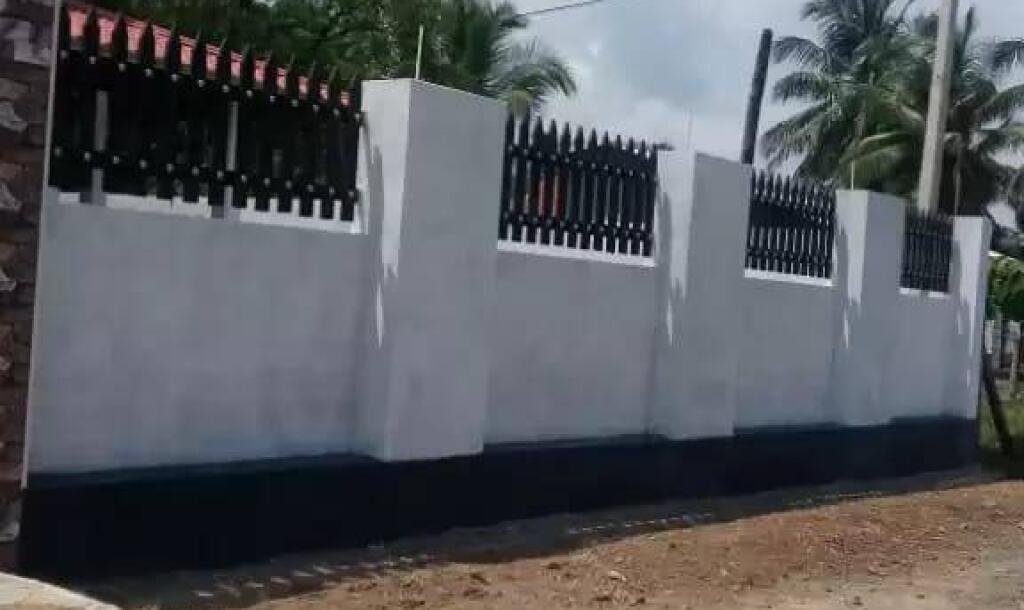 A complete house for sale with 15 perches located near Negombo (Kadawala) town in Gampaha district.-7