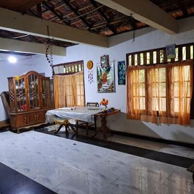 10 perches house for sale in Ganegoda area near 500 meters to Mirigama tree junction.