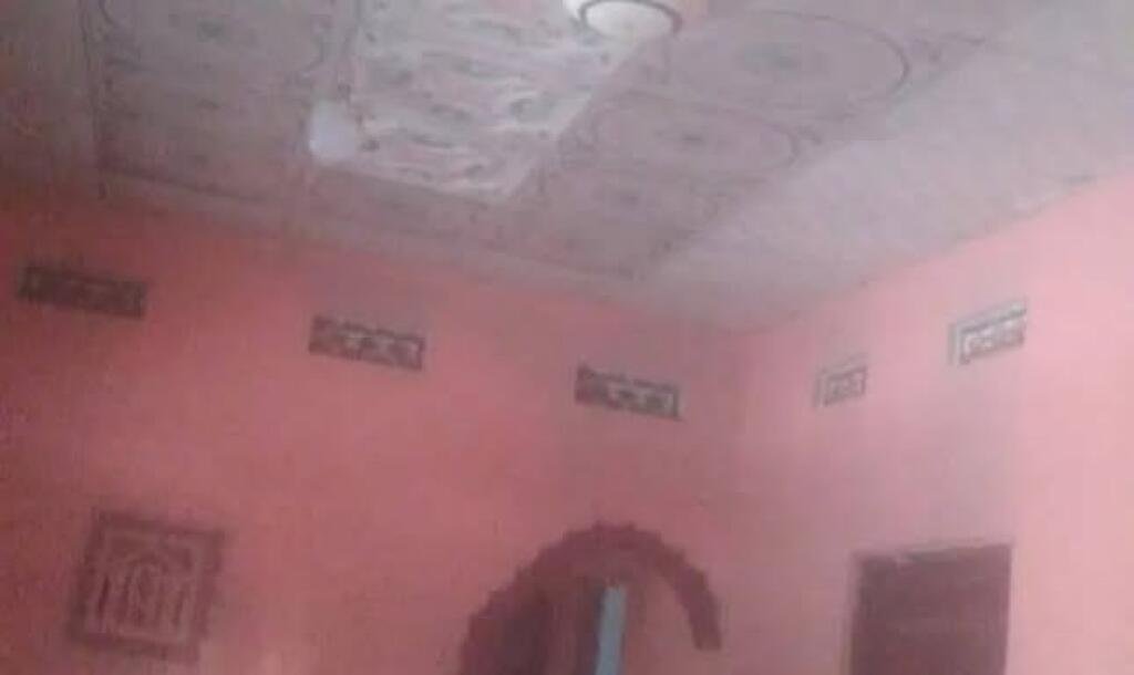 4 பரப்பு காணி மற்றும் வீடு விற்பனைக்கு உண்டு இடம்:கிளிநொச்சி-4