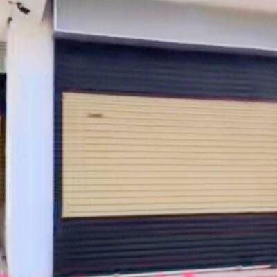 யாழ்.நாவற்குளி சந்தி அருகில் கடைத்தொகுதி விற்பனைக்கு