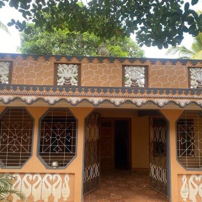 8 Spacious Farmer House with Round Wall for Sale along Neriyakulam Main Road