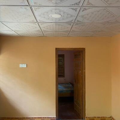 8 Spacious Farmer House with Round Wall for Sale along Neriyakulam Main Road