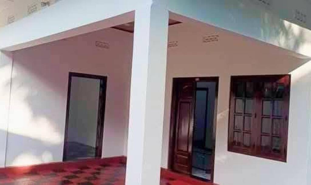 யாழ்ப்பாணம்  மேற்கு கொக்குவில் பொன்னையா  வீதியில்  வீடு விற்பனைக்கு.-3
