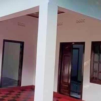 யாழ்ப்பாணம்  மேற்கு கொக்குவில் பொன்னையா  வீதியில்  வீடு விற்பனைக்கு.