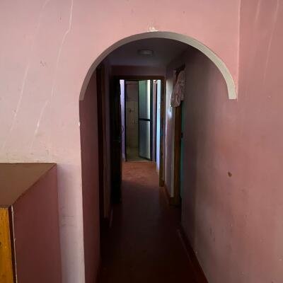 8 Spacious Farmer House with Round Wall for Sale along Neriyakulam Main Road