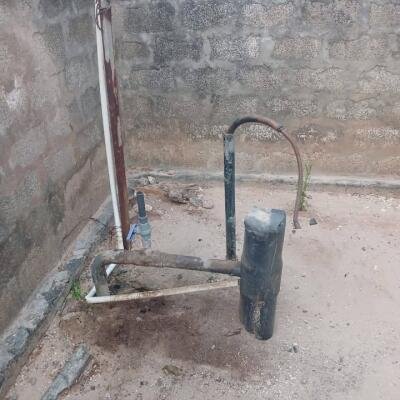 யாழ்.பருத்தித்துறை சாரையடியில்  காணி #மேற்கு வாசல் வீட்டுடன் விற்பனைக்கு..