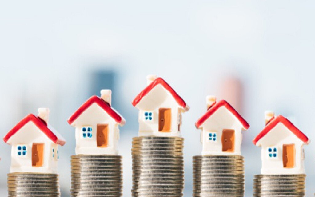 Smart Strategies for Buying Property in an Economic Crisis: 10 Essential Tips