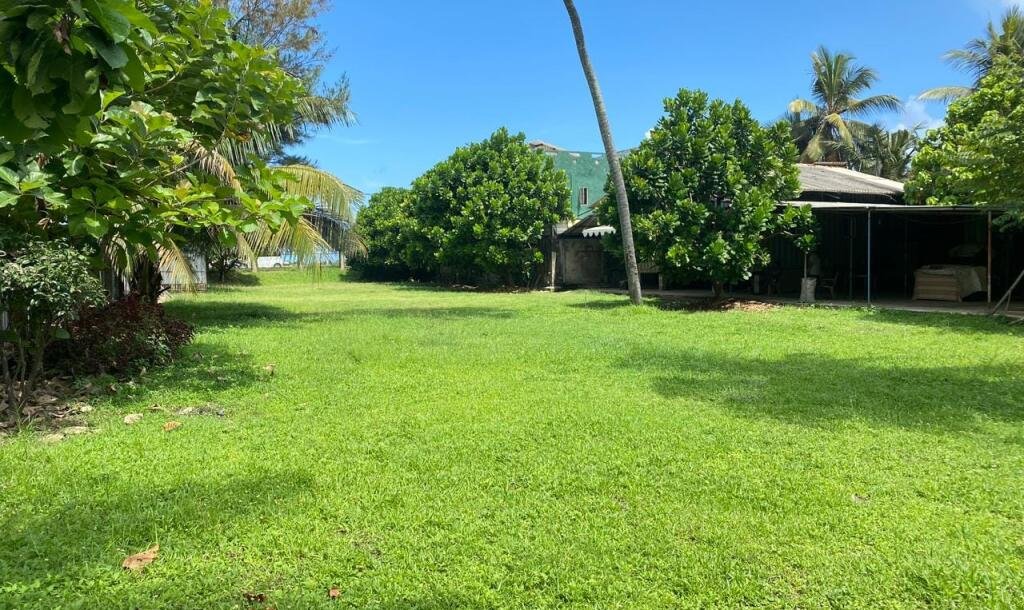 Galle Road facing 54 perches in Egodauyana, Moratuwa-3