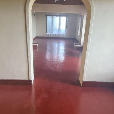 HOUSE FOR SALE IN BANDARAWELA!