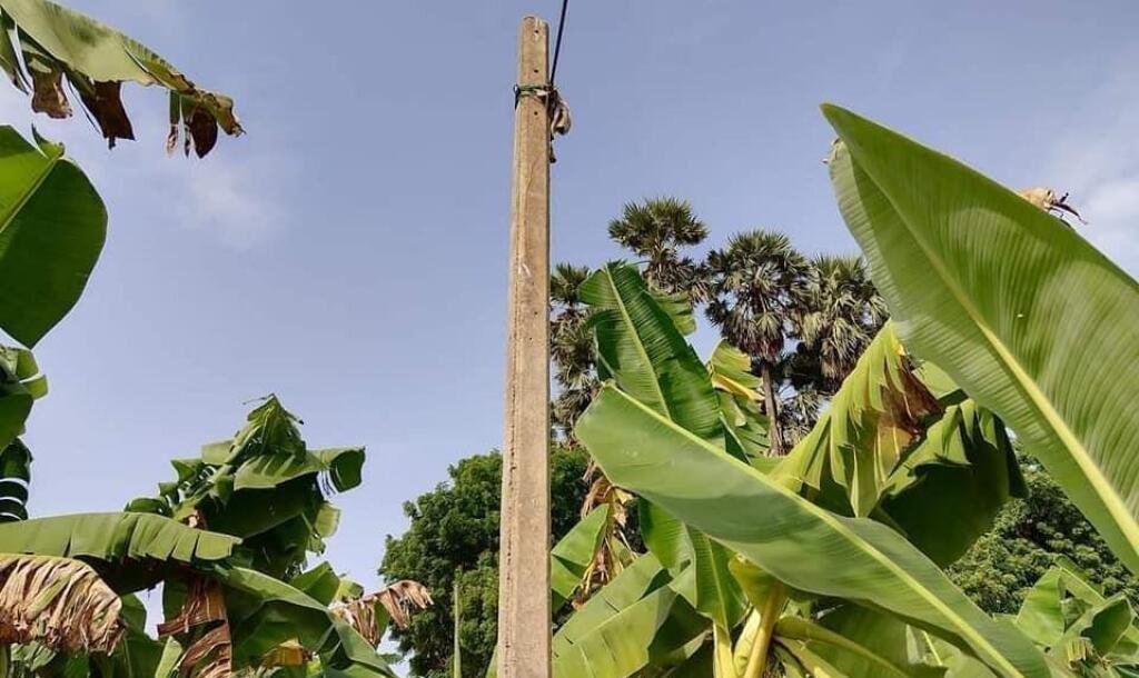 17 plots of land for sale at a distance of 700m from Ilavalai Periyavilan Junction to Thellippahi Kabpet road.-2