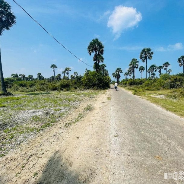 Land For Sale In mathagal Jaffna-1