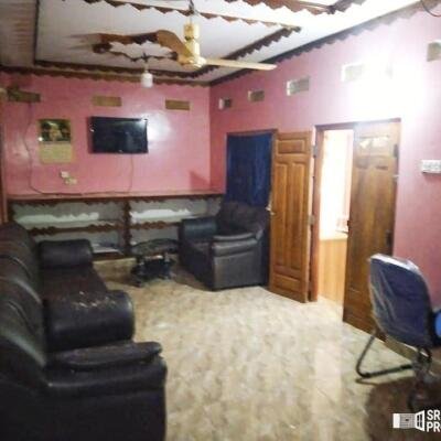 2 Surface Property is Available to Sale in Kaviyankadu and Kaddappirai Area.