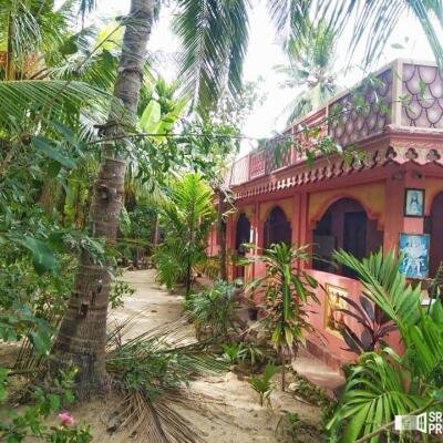 2 Surface Property is Available to Sale in Kaviyankadu and Kaddappirai Area.